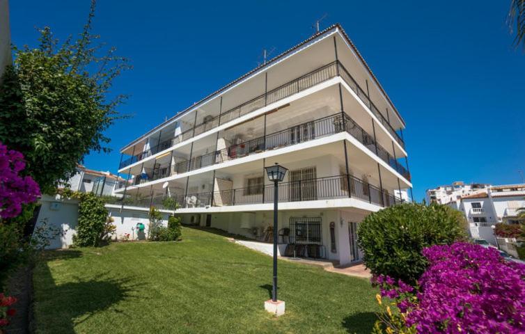 Aguamarina 7 Menyber Apartment Nerja Bagian luar foto